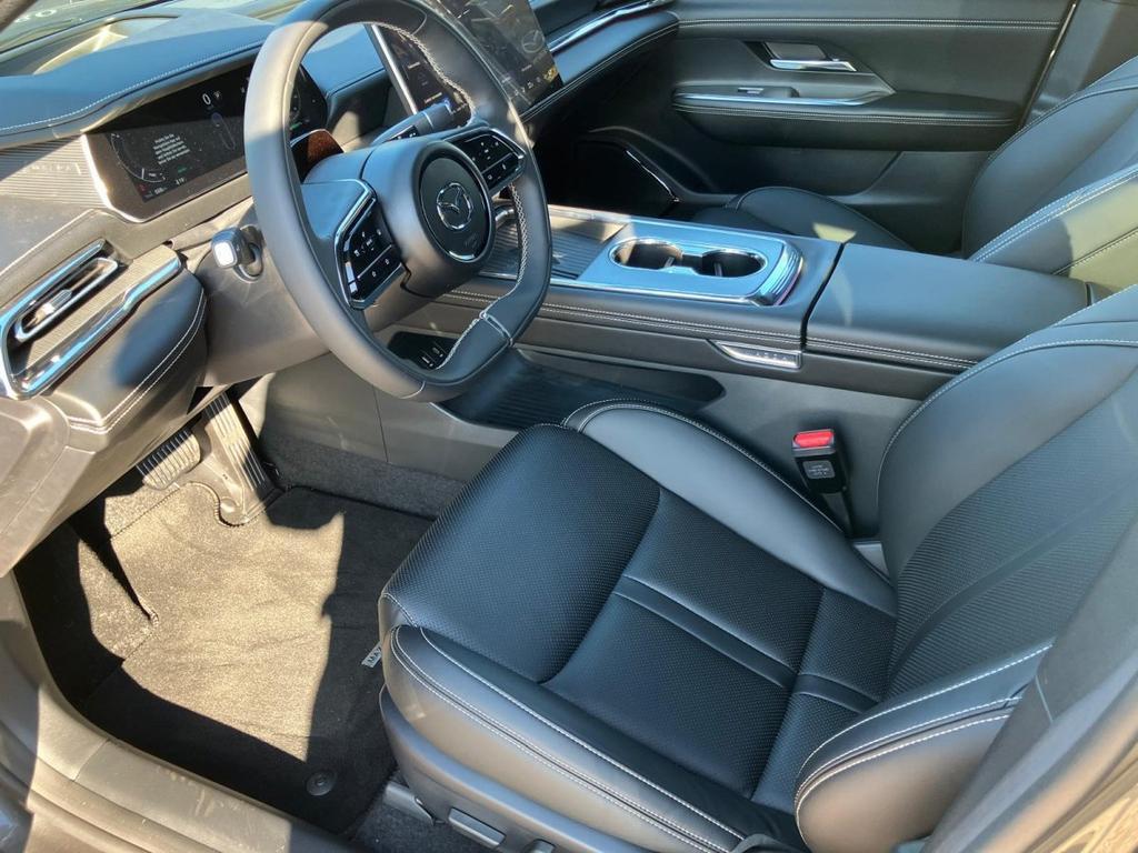 Mazda 6e
