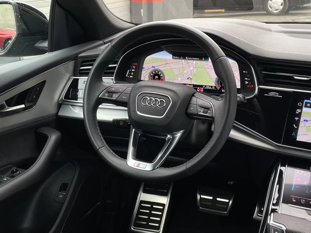 Audi SQ8