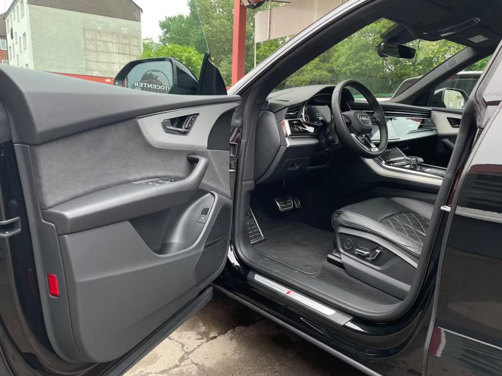 Audi SQ8