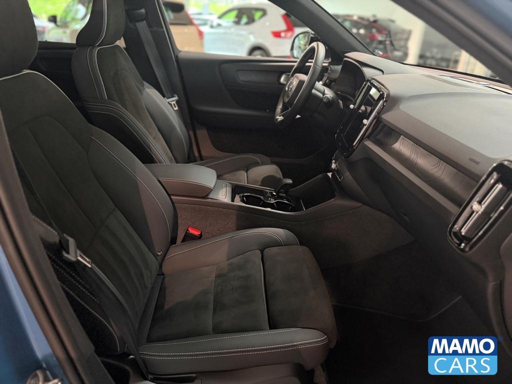 Volvo EX40