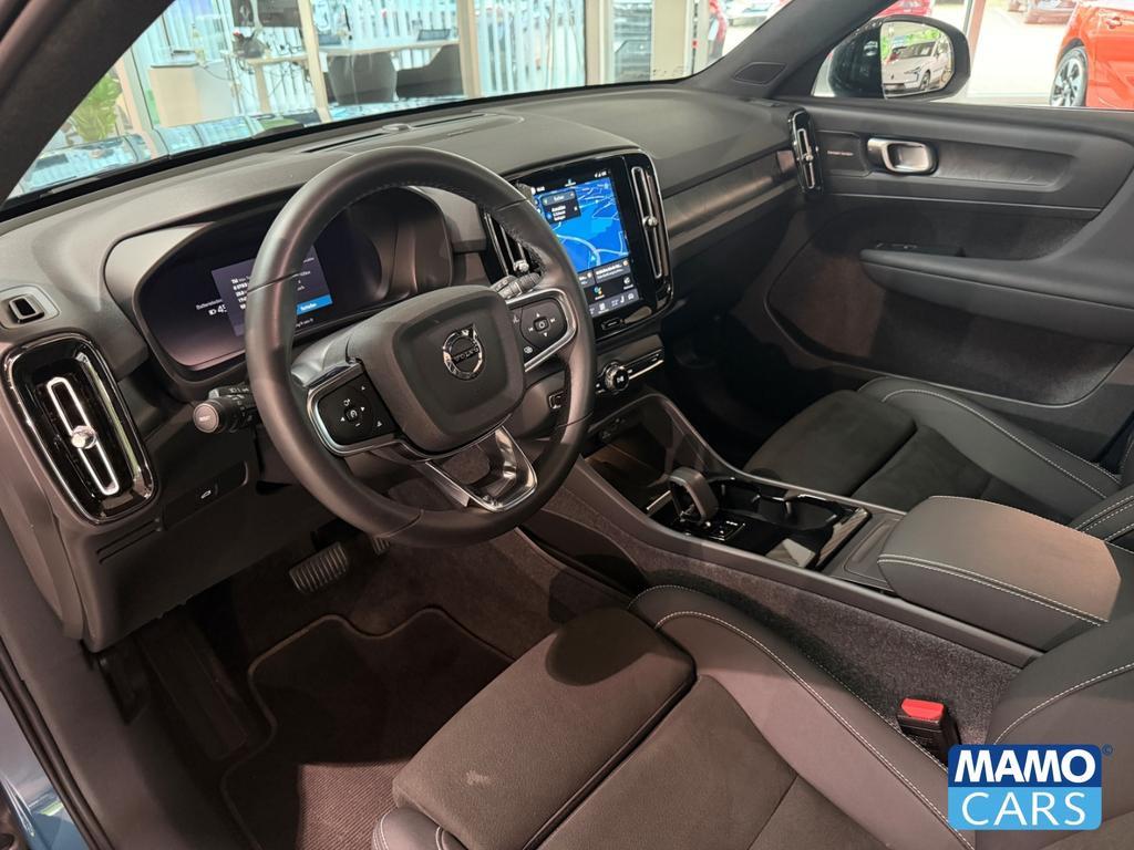 Volvo EX40