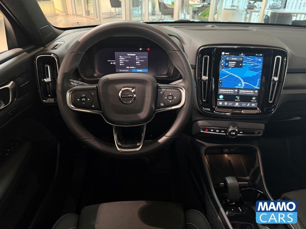 Volvo EX40