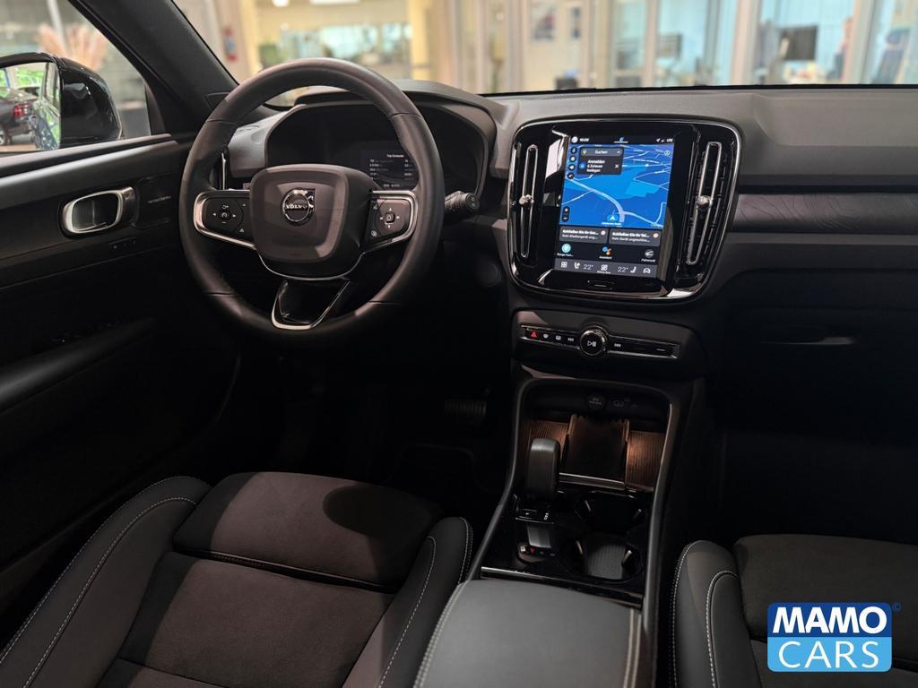 Volvo EX40
