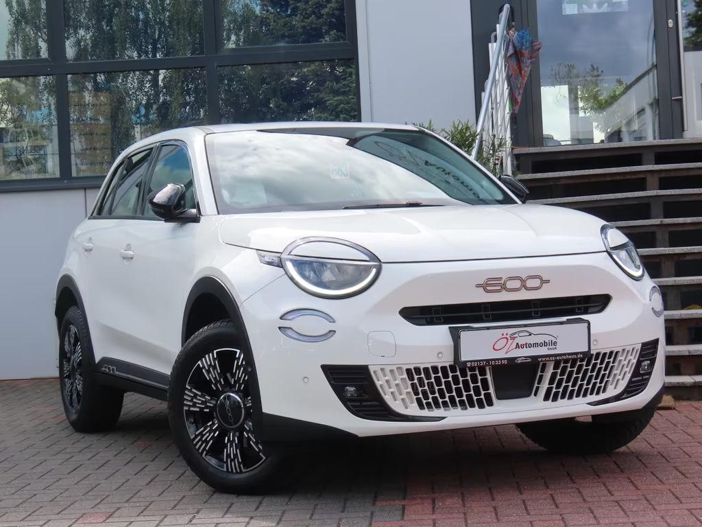 Fiat 600e 2024 Benzine