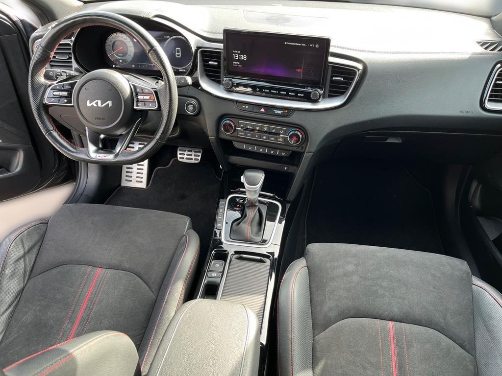 Kia ProCeed
