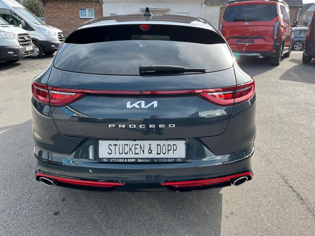 Kia ProCeed