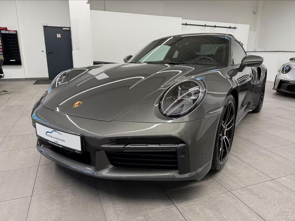 Porsche 911 2023 Benzine