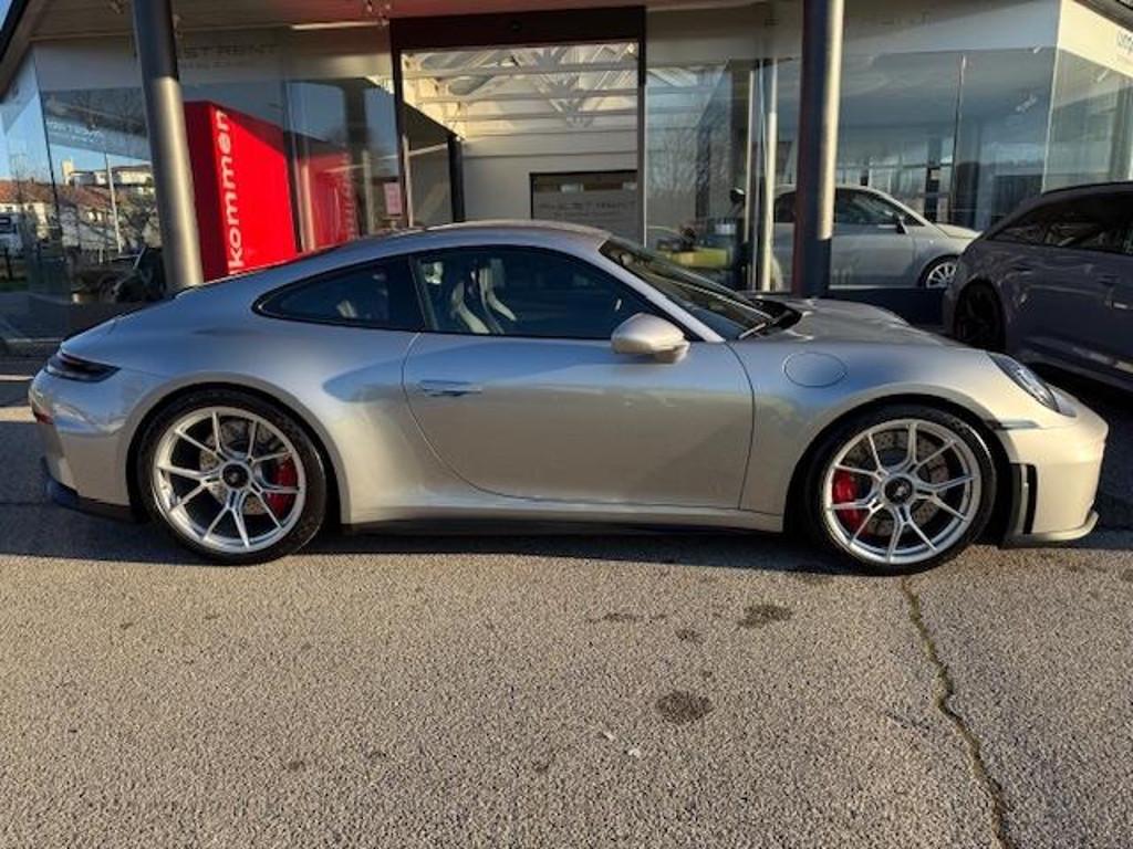 Porsche 911 2025 Benzine