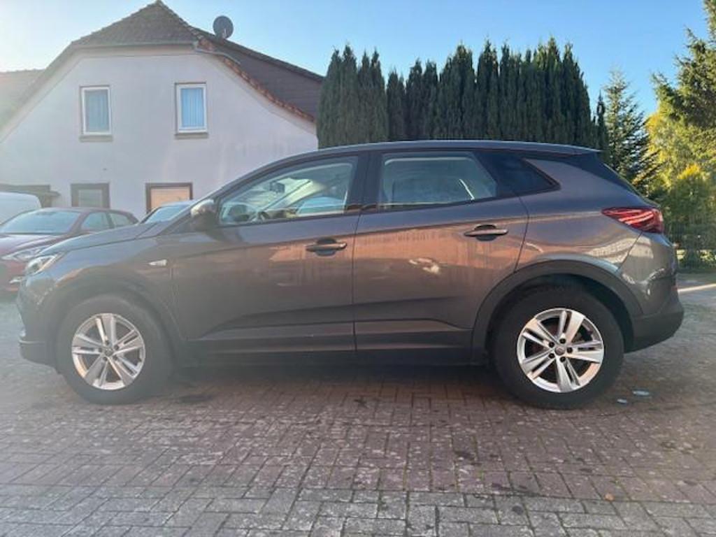 Opel Grandland