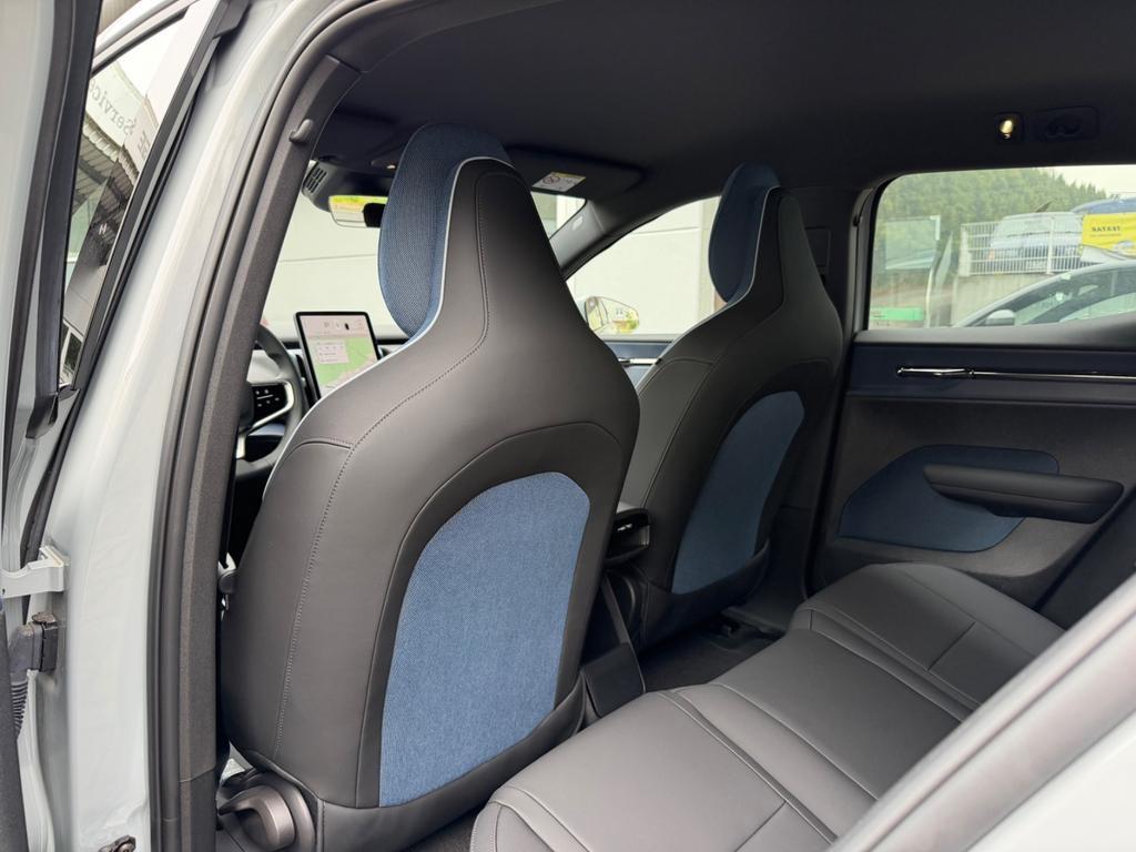 Volvo EX30