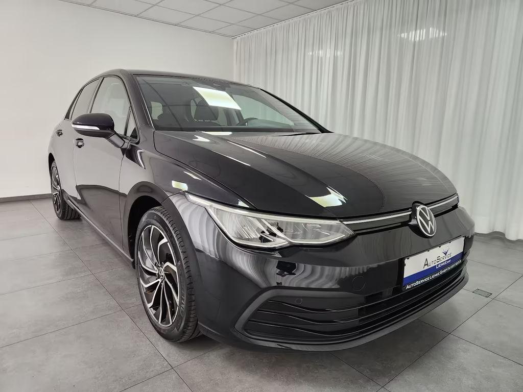 Volkswagen Golf 2022 Benzine