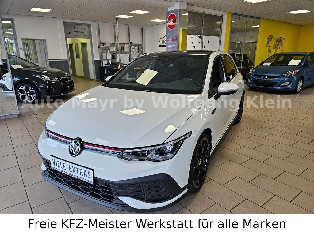 Volkswagen Golf 2022 Benzine