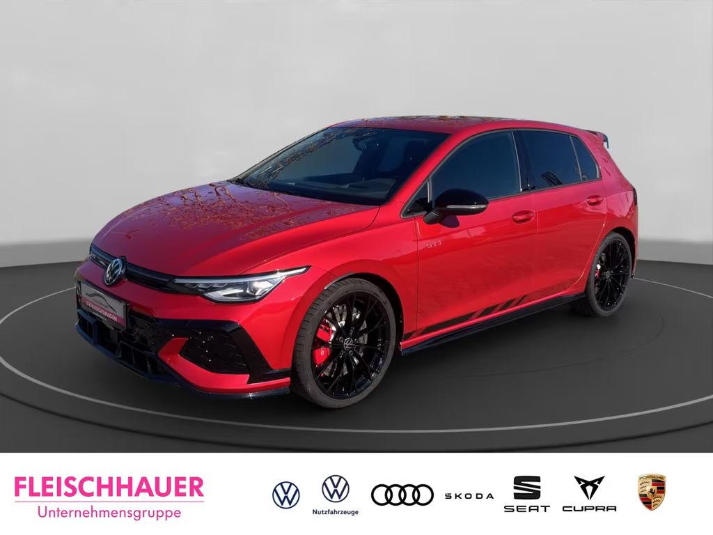 Volkswagen Golf 2025 Benzine