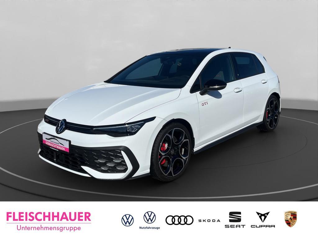 Volkswagen Golf 2025 Benzine