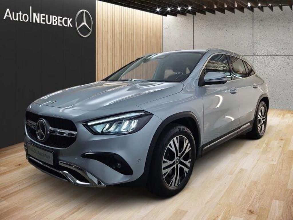 Mercedes-Benz GLA-Klasse 2024 Benzine