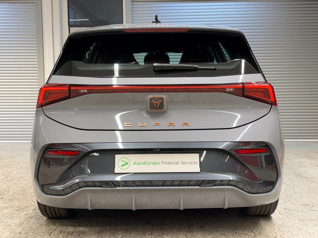 Cupra Born