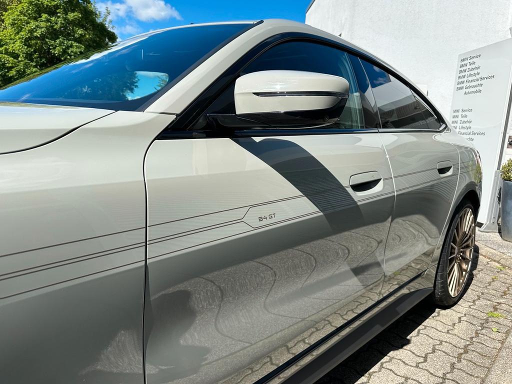 Alpina B4
