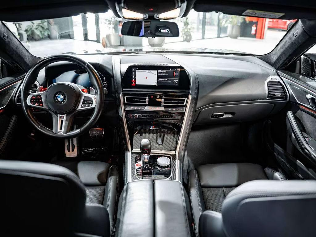 BMW M8