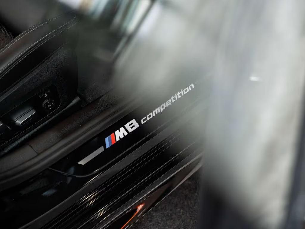 BMW M8
