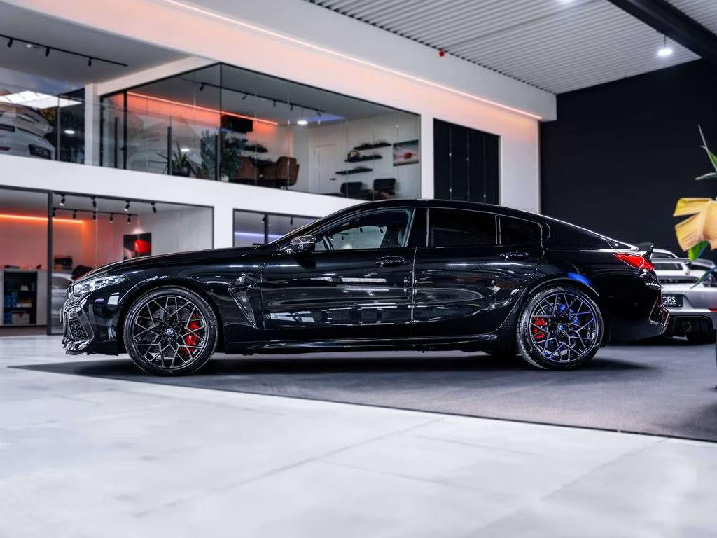 BMW M8