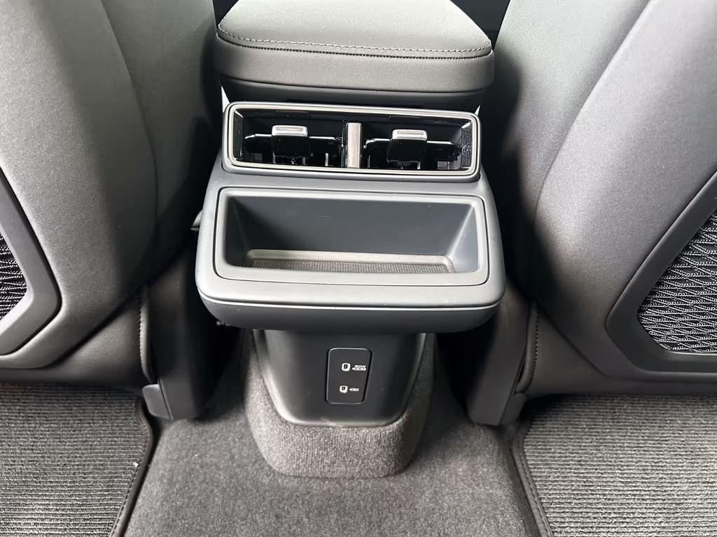 Polestar 4
