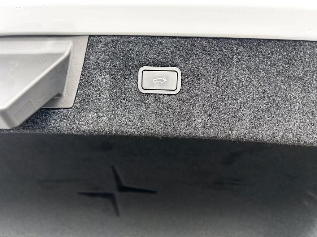 Polestar 4