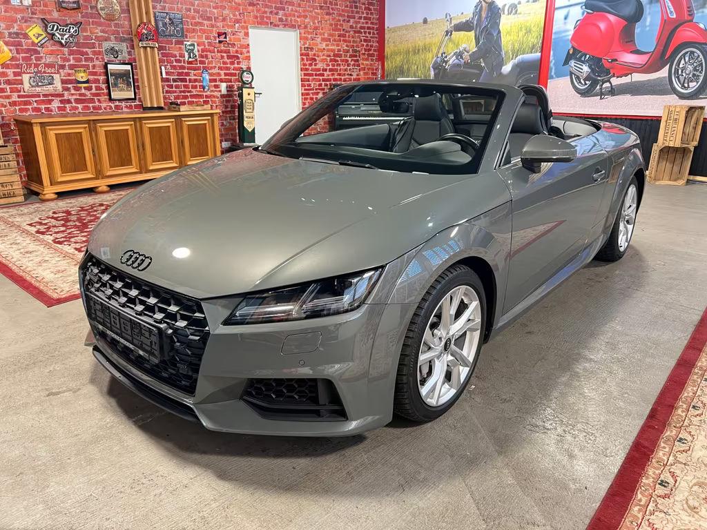 Audi TT 2022 Benzine