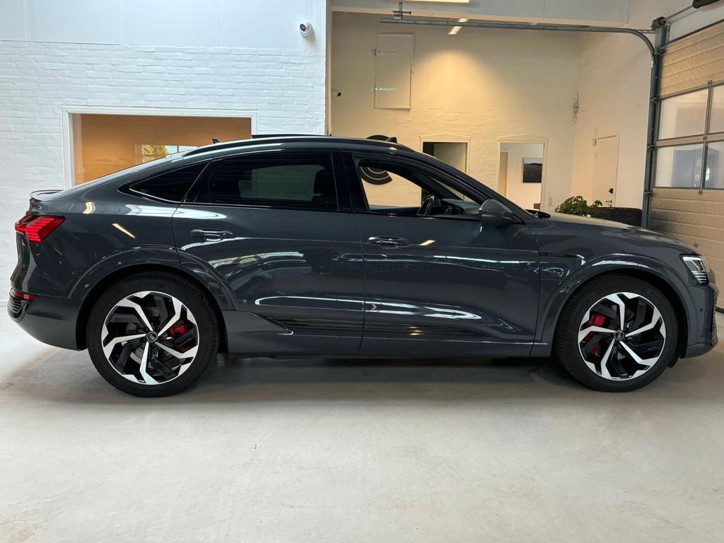 Audi Q8 e-tron