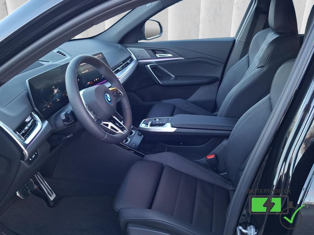 BMW iX2