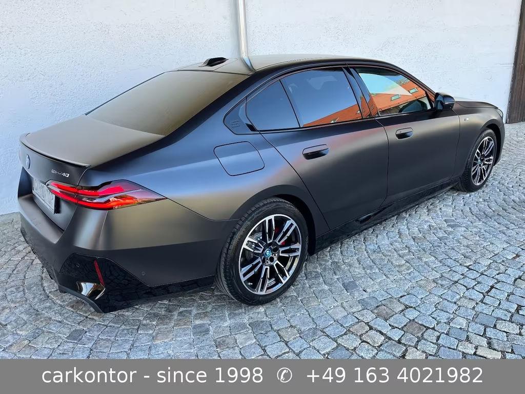 BMW i5
