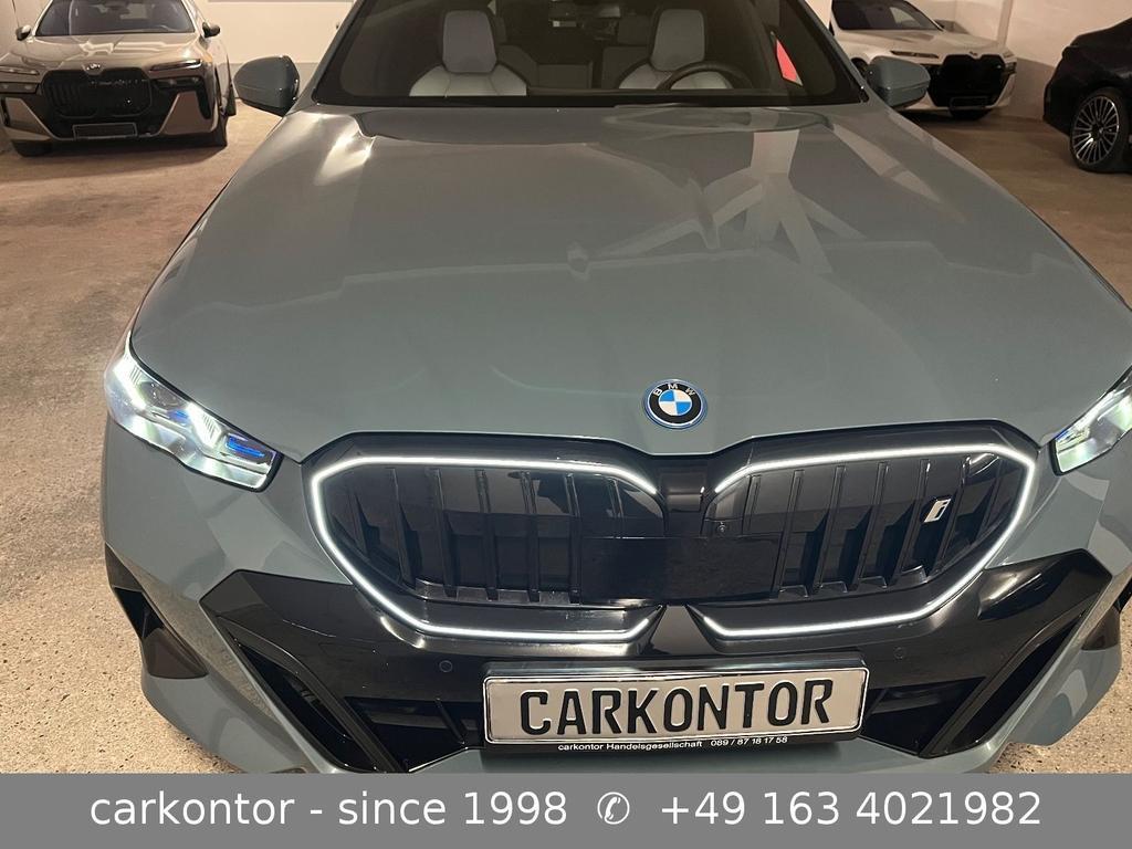 BMW i5