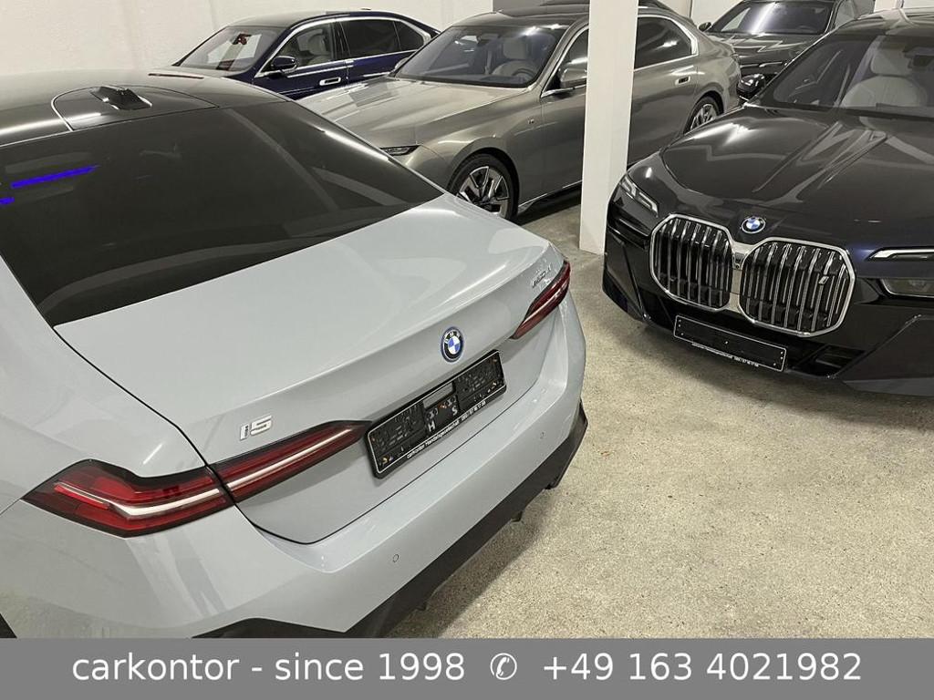 BMW i5
