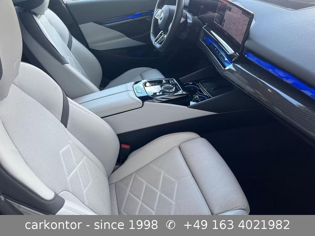 BMW i5