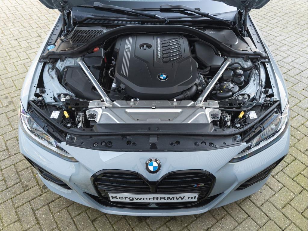 BMW M440