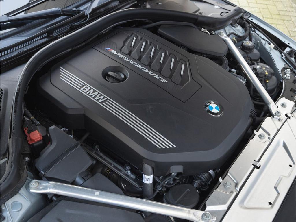 BMW M440