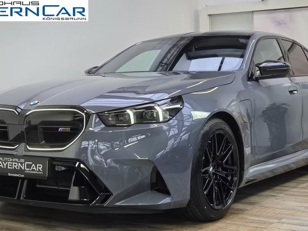 BMW M5 2026 Hybride Benzine