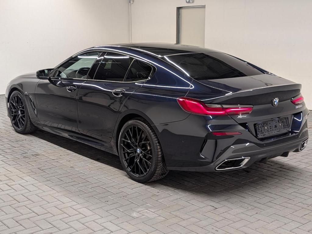 BMW M850