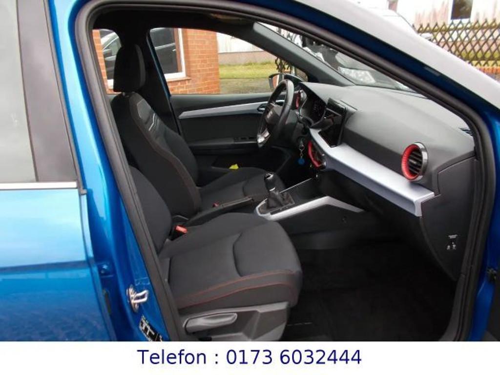 Seat Arona