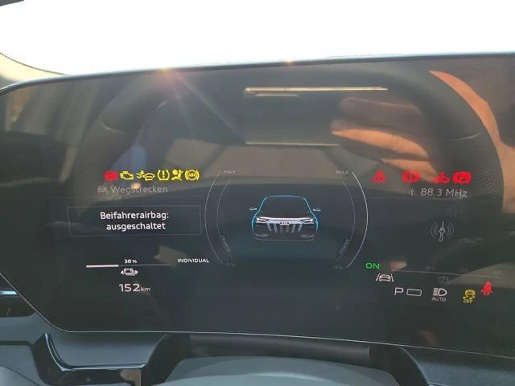 Audi SQ6 e-tron