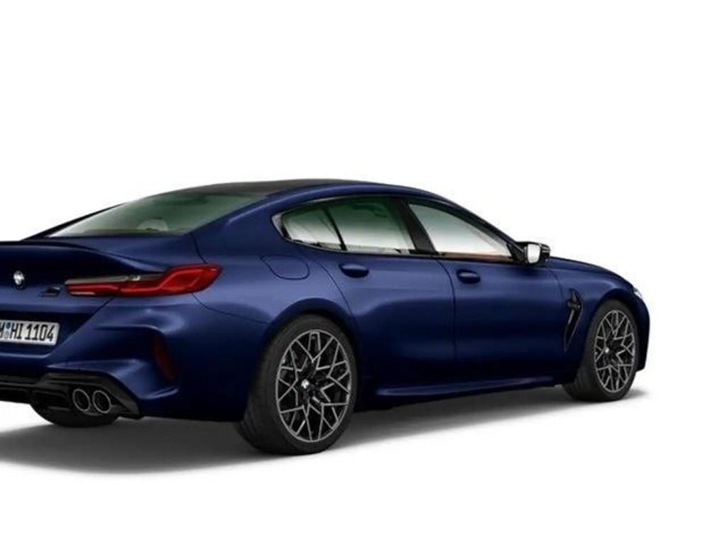 BMW M8