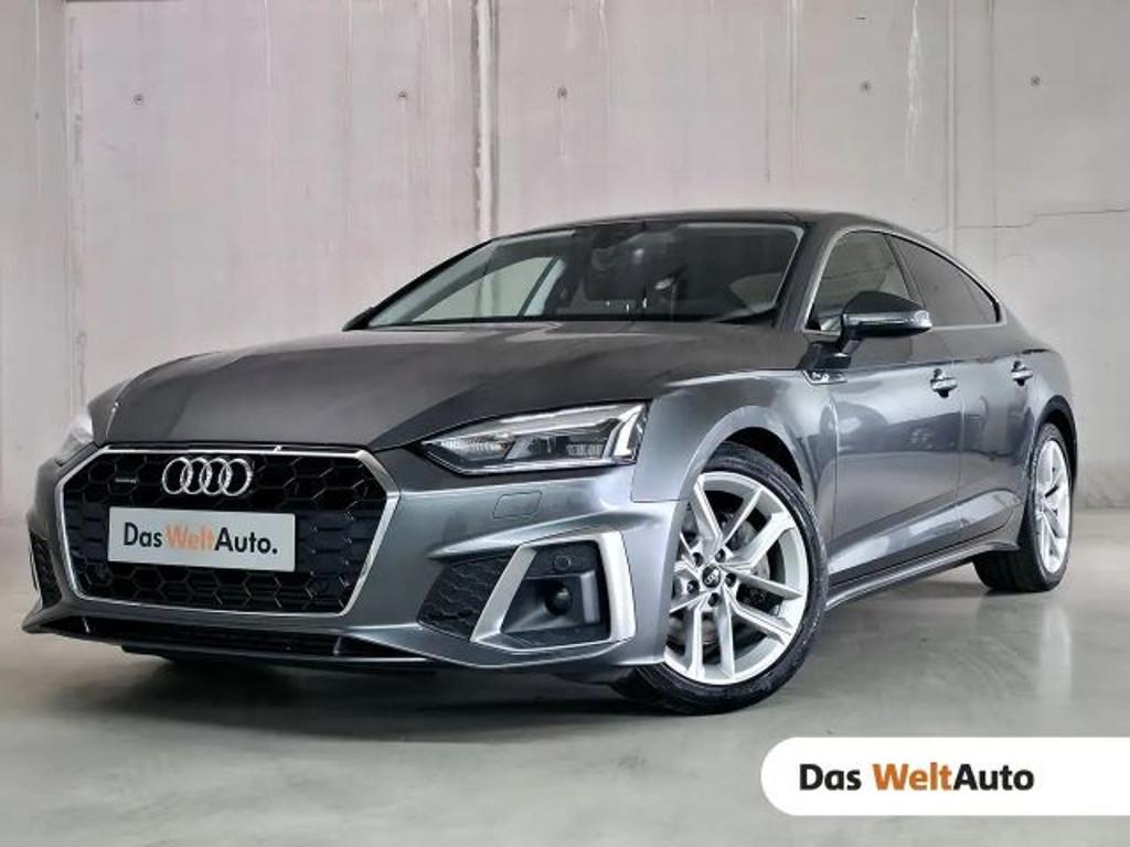 Audi A5 2022 Benzine