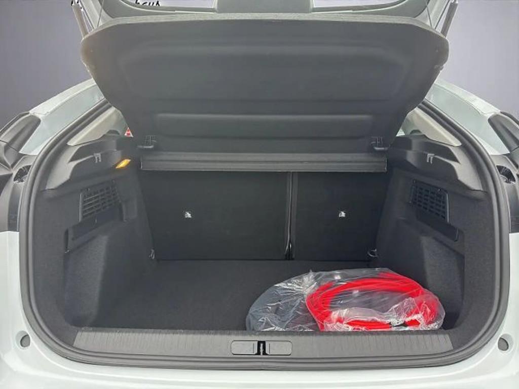 Citroën Ë-C4