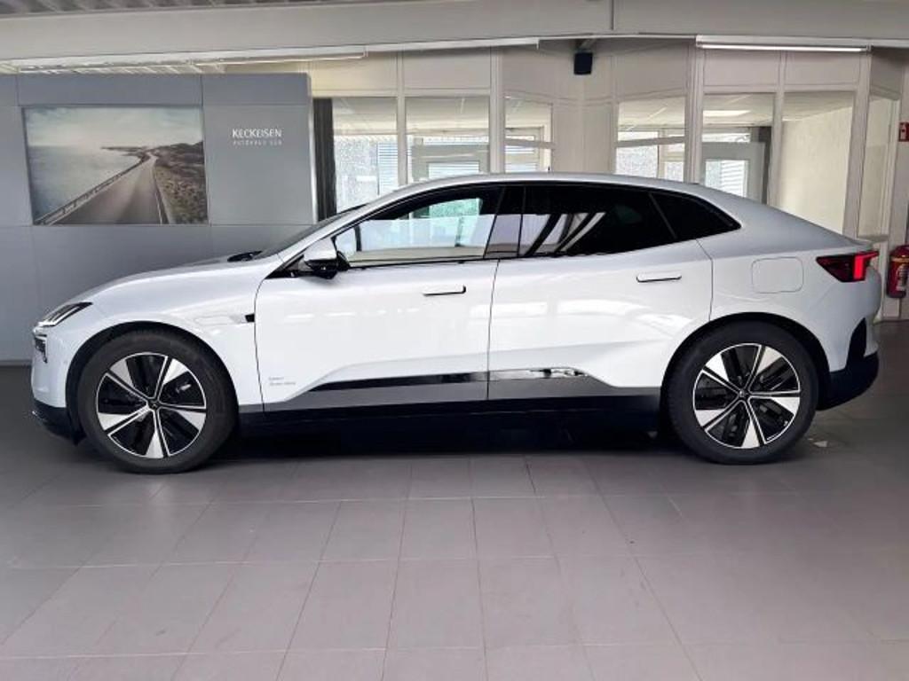 Polestar 4