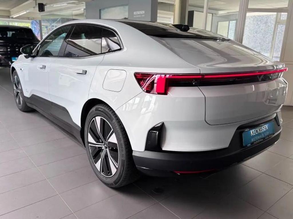 Polestar 4