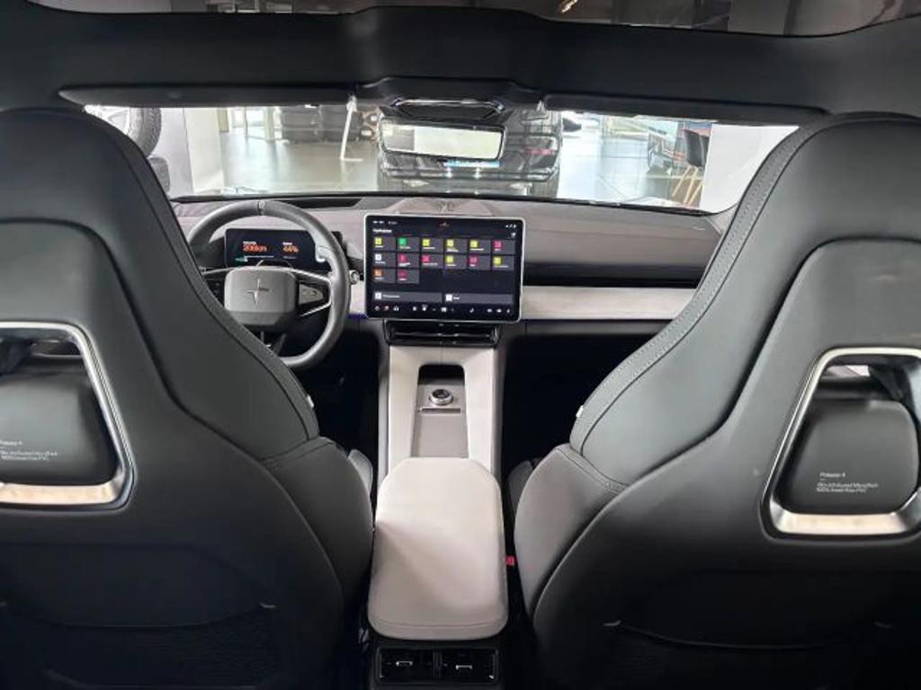 Polestar 4