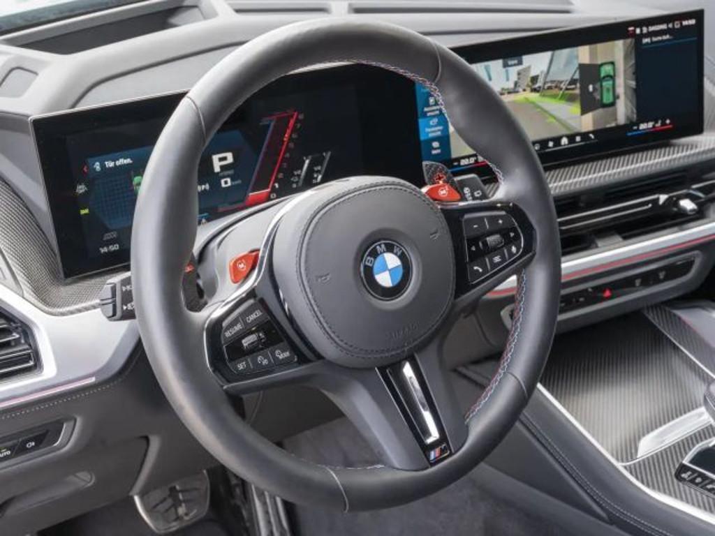 BMW XM