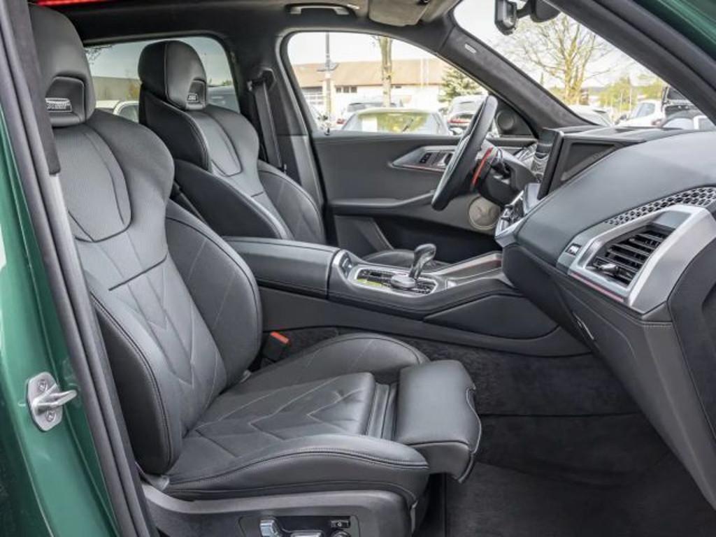 BMW XM