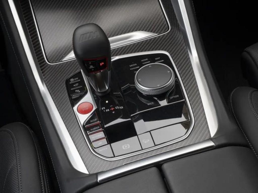 BMW XM