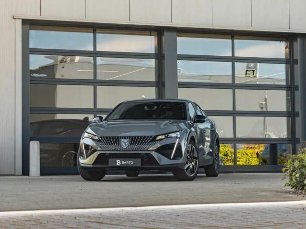 Peugeot 408 2025 Benzine