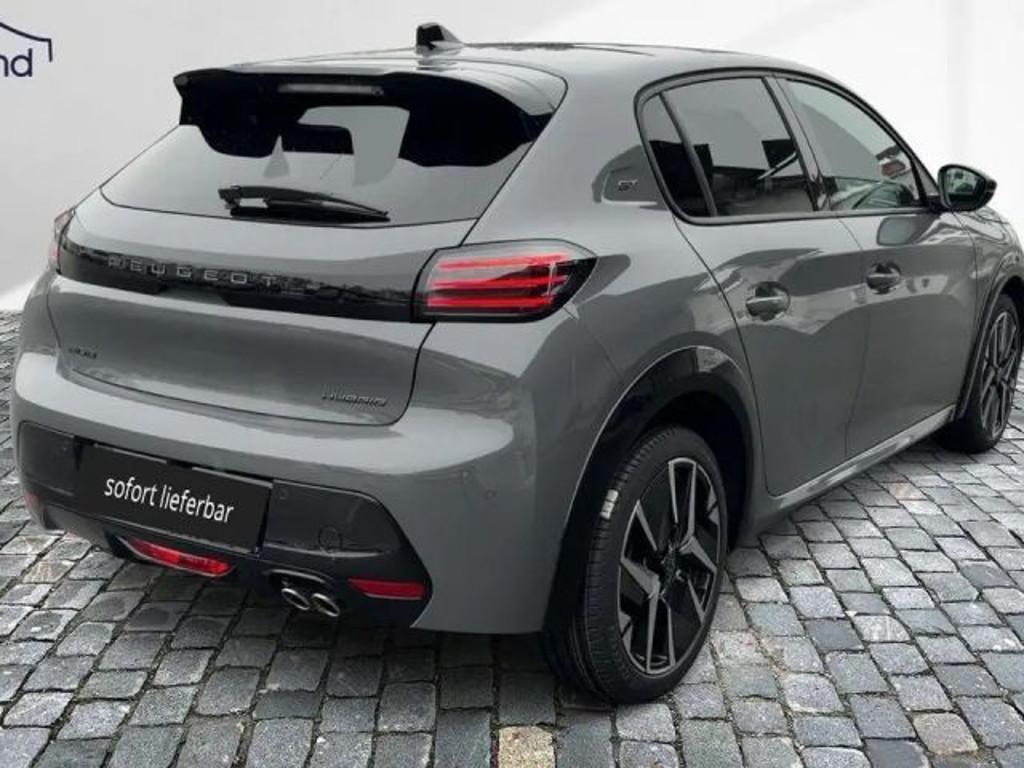 Peugeot e-208